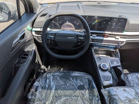 New 2026 Kia Sportage EX AWD/4WD image 29