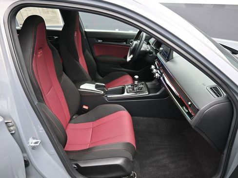 Used 2025 Honda Civic Si image 25
