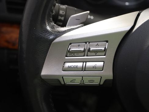 Used 2011 Subaru Outback 2.5i Limited w/ PWR Moonroof Pkg image 28