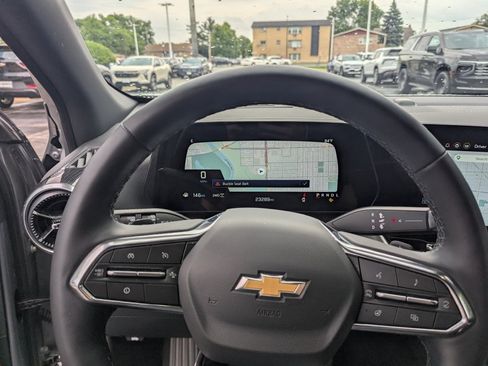 Certified 2026 Chevrolet Equinox LT AWD/4WD image 28