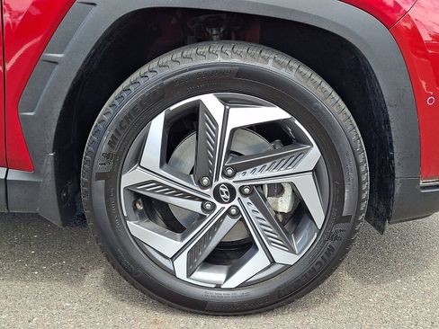 Certified 2024 Hyundai Tucson Limited AWD/4WD image 8