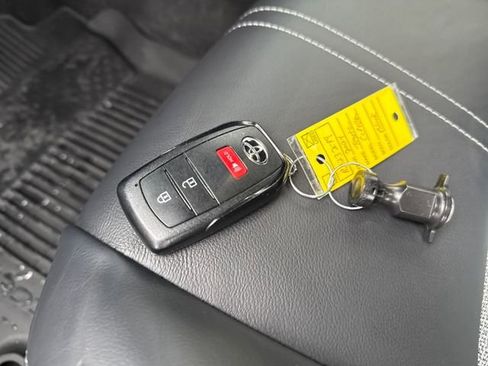 Used 2024 Toyota Corolla XSE image 30