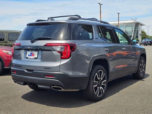 Used 2021 GMC Acadia SLT w/ Elevation Edition AWD/4WD image 3