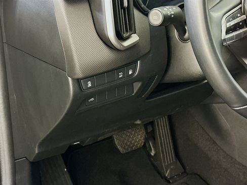 Used 2025 MAZDA CX-50 2.5 Hybrid w/ Preferred Pkg image 17