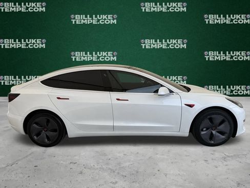 Used 2020 Tesla Model 3 Standard Range Plus image 5