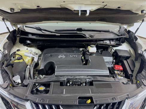 Used 2017 Nissan Murano SV image 28