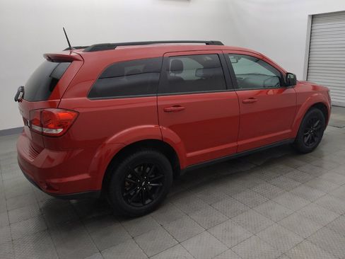 Used 2019 Dodge Journey SE w/ Blacktop Package FWD image 10