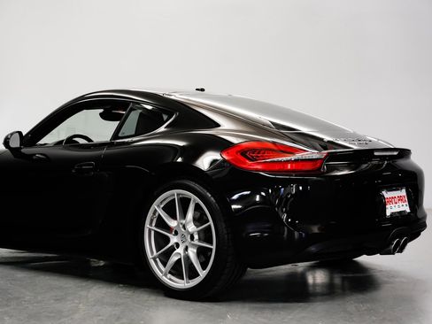 Used 2015 Porsche Cayman S RWD image 32