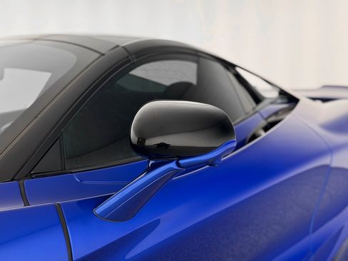 Used 2024 McLaren 750S Spider RWD image 14