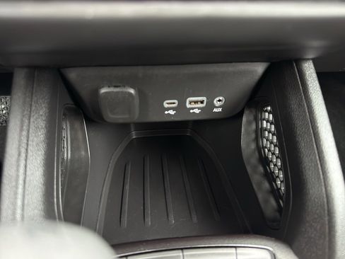 Used 2023 Chevrolet TrailBlazer LT w/ Convenience Package image 19