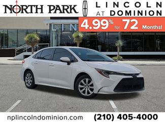 Used 2022 Toyota Corolla LE image 1