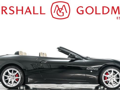 Used 2019 Maserati GranTurismo Sport RWD image 47