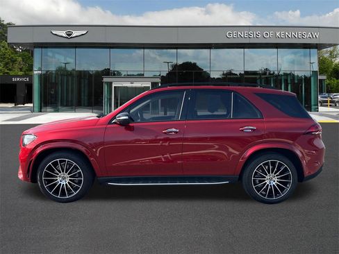 Used 2023 Mercedes-Benz GLE 450 4MATIC image 4