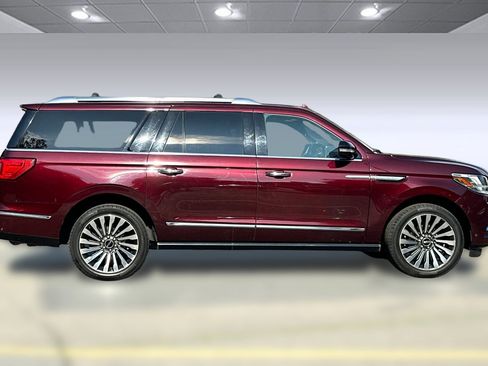 Used 2019 Lincoln Navigator L Reserve w/ Cargo Package image 8