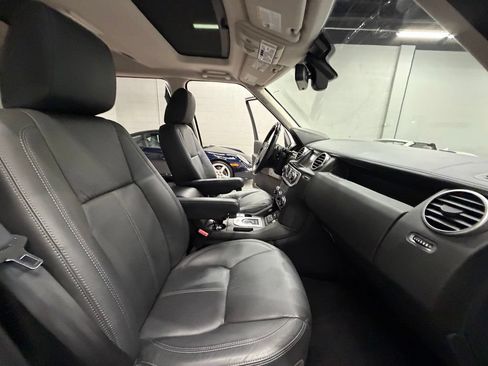 Used 2016 Land Rover LR4 HSE LUX AWD/4WD image 33