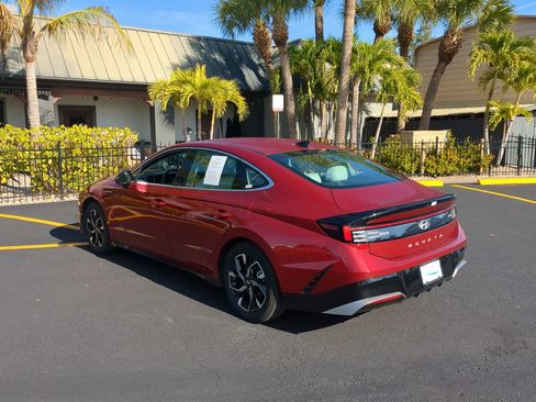 Used 2024 Hyundai Sonata SEL image 8