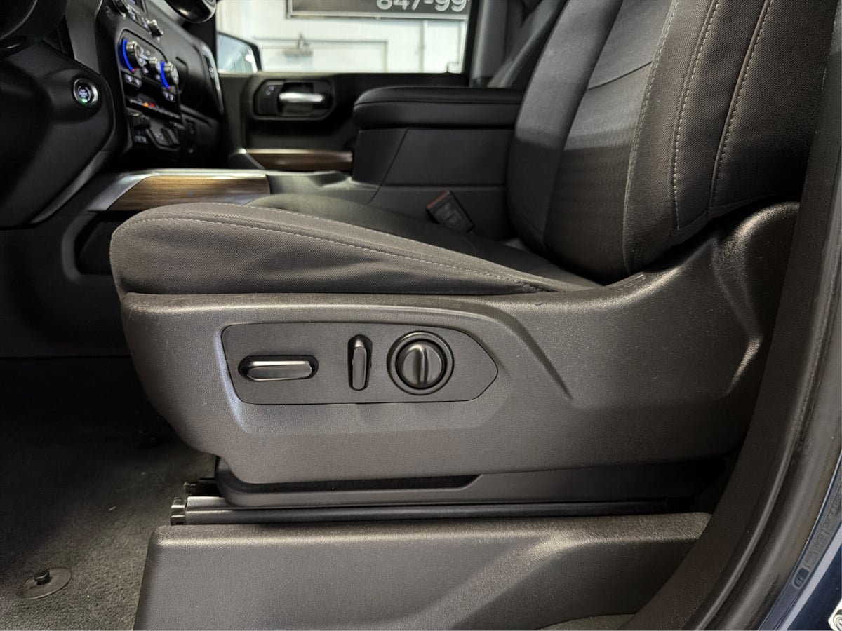 Used 2020 Chevrolet Silverado 1500 RST w/ All-Star Edition AWD/4WD image 20