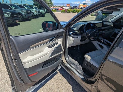 Used 2020 Kia Telluride SX w/ SX Prestige Package AWD/4WD image 8