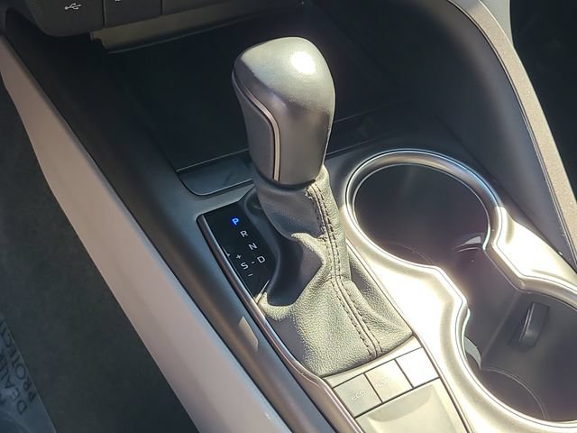 Used 2023 Toyota Camry SE w/ Convenience Package FWD image 33