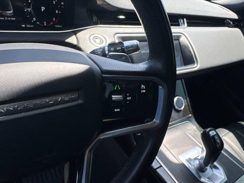 Used 2021 Land Rover Range Rover Evoque R-Dynamic S AWD/4WD image 24