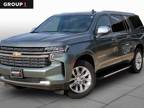 Used 2023 Chevrolet Suburban Premier RWD image 1