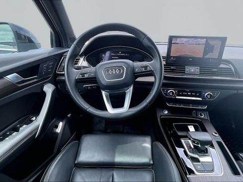 Used 2023 Audi Q5 2.0T Premium Plus w/ Premium Plus Package AWD/4WD image 5