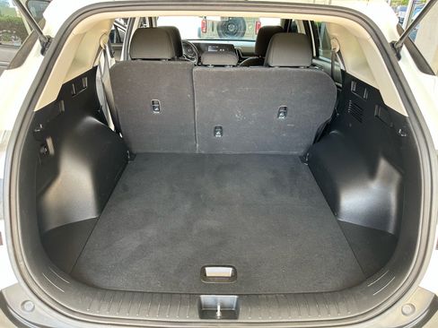 Used 2023 Kia Sportage LX FWD image 23