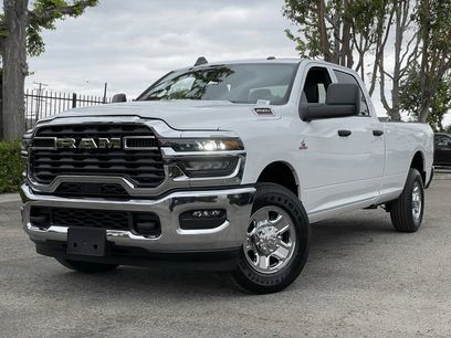 New 2025 RAM 2500 Tradesman w/ Chrome Appearance Group