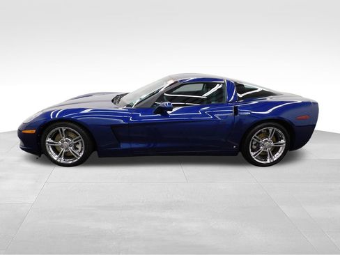 Used 2006 Chevrolet Corvette Coupe w/ Preferred Equipment Group image 6