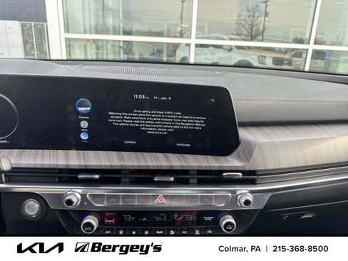 Used 2023 Kia Telluride SX image 12