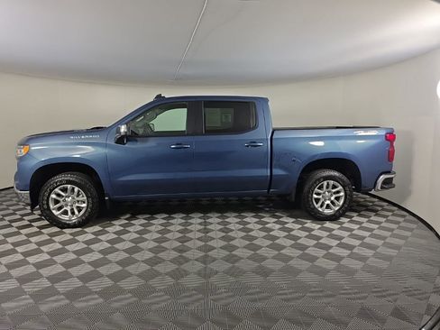 Used 2024 Chevrolet Silverado 1500 LT w/ Protection Package AWD/4WD image 2