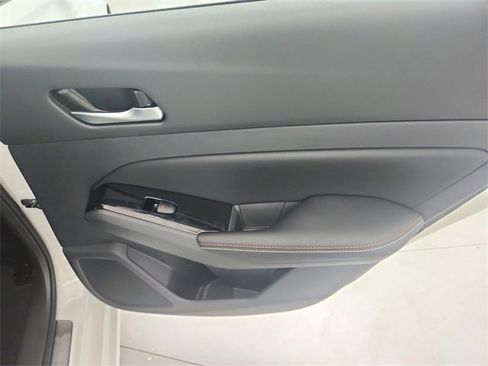 New 2025 Nissan Altima 2.5 SR w/ SR Premium Package image 44