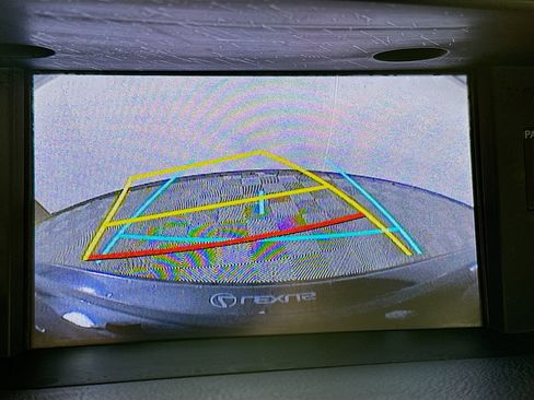 Used 2015 Lexus ES 300h Hybrid image 14