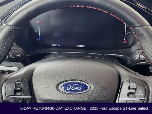 Used 2025 Ford Escape ST-Line Select image 16