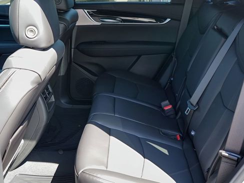 New 2026 Cadillac XT5 Premium Luxury w/ LPO, ONYX Package FWD image 21