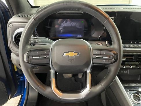 Used 2023 Chevrolet Colorado LT w/ LT Convenience Package AWD/4WD image 14