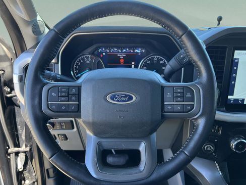 Used 2022 Ford F150 XLT w/ Equipment Group 302A High image 11