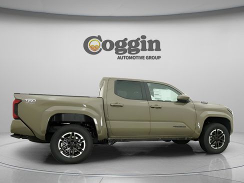 New 2026 Toyota Tacoma TRD Sport AWD/4WD image 20