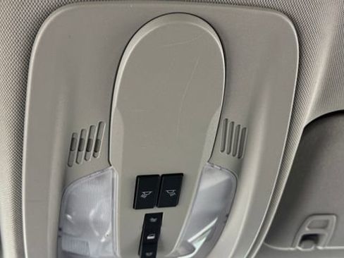 Used 2017 GMC Terrain SLE FWD image 29