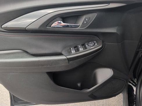 Used 2022 Chevrolet TrailBlazer RS image 15
