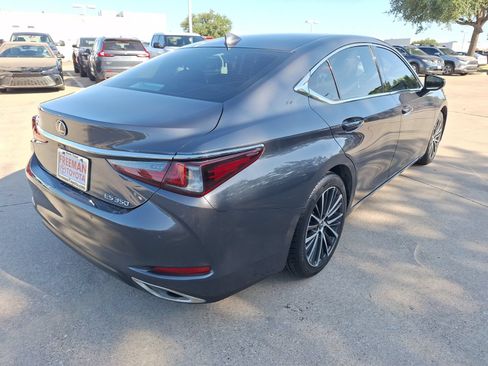 Used 2022 Lexus ES 350 w/ Premium Package FWD image 6