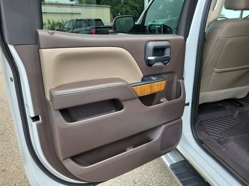Used 2018 GMC Sierra 1500 SLT AWD/4WD image 14