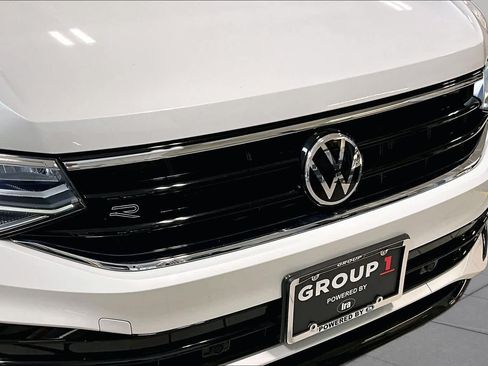Used 2023 Volkswagen Tiguan SE R-Line AWD/4WD image 30