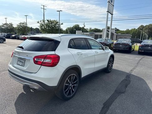 Used 2017 Mercedes-Benz GLA 250 4MATIC image 22