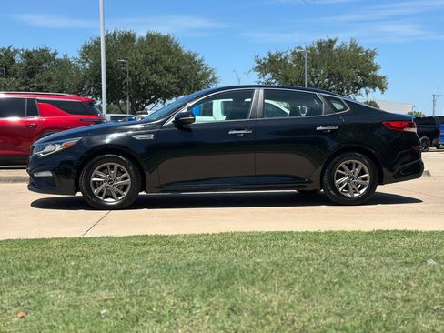 Used 2020 Kia Optima LX image 42