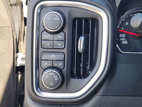 Used 2020 Chevrolet Silverado 1500 LT w/ Texas Edition image 21