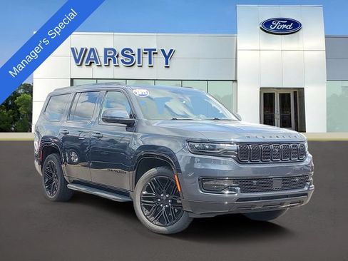 Used 2022 Jeep Wagoneer Series II AWD/4WD image 1