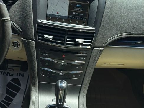 Used 2018 Lincoln MKT AWD w/ Technology Package image 24