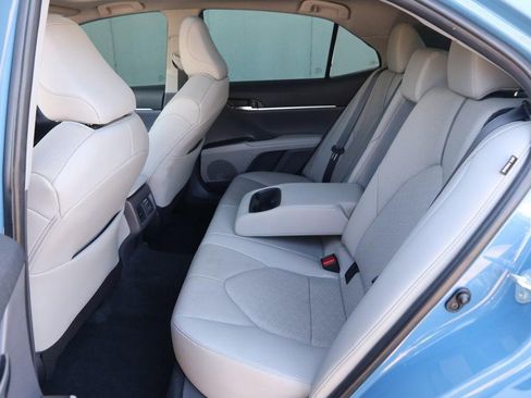 Used 2023 Toyota Camry XSE w/ Navigation Package FWD image 10