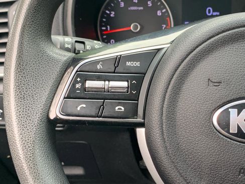 Used 2020 Kia Sportage LX image 21
